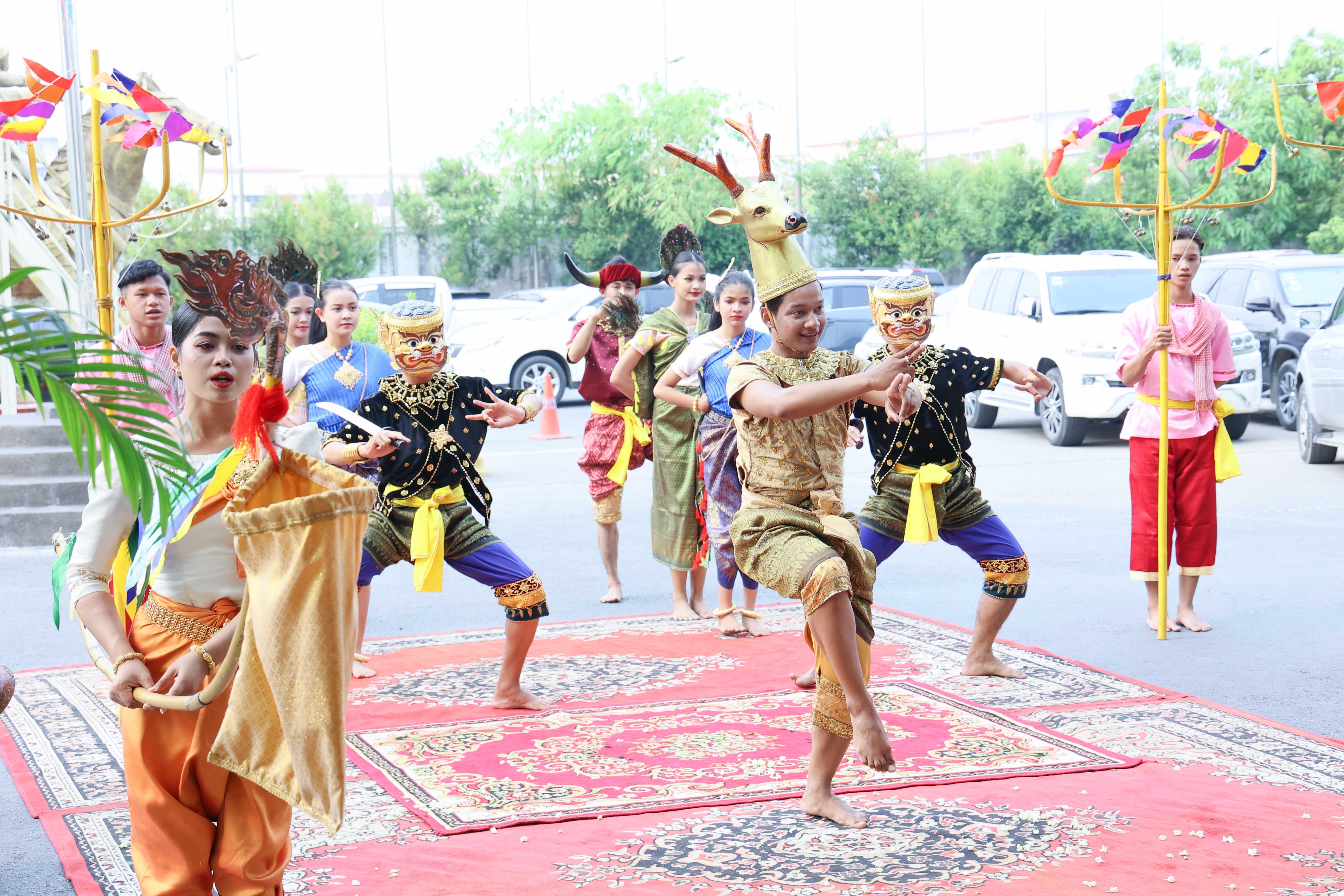 [ក្រសួងពាណិជ្ជកម្ម]