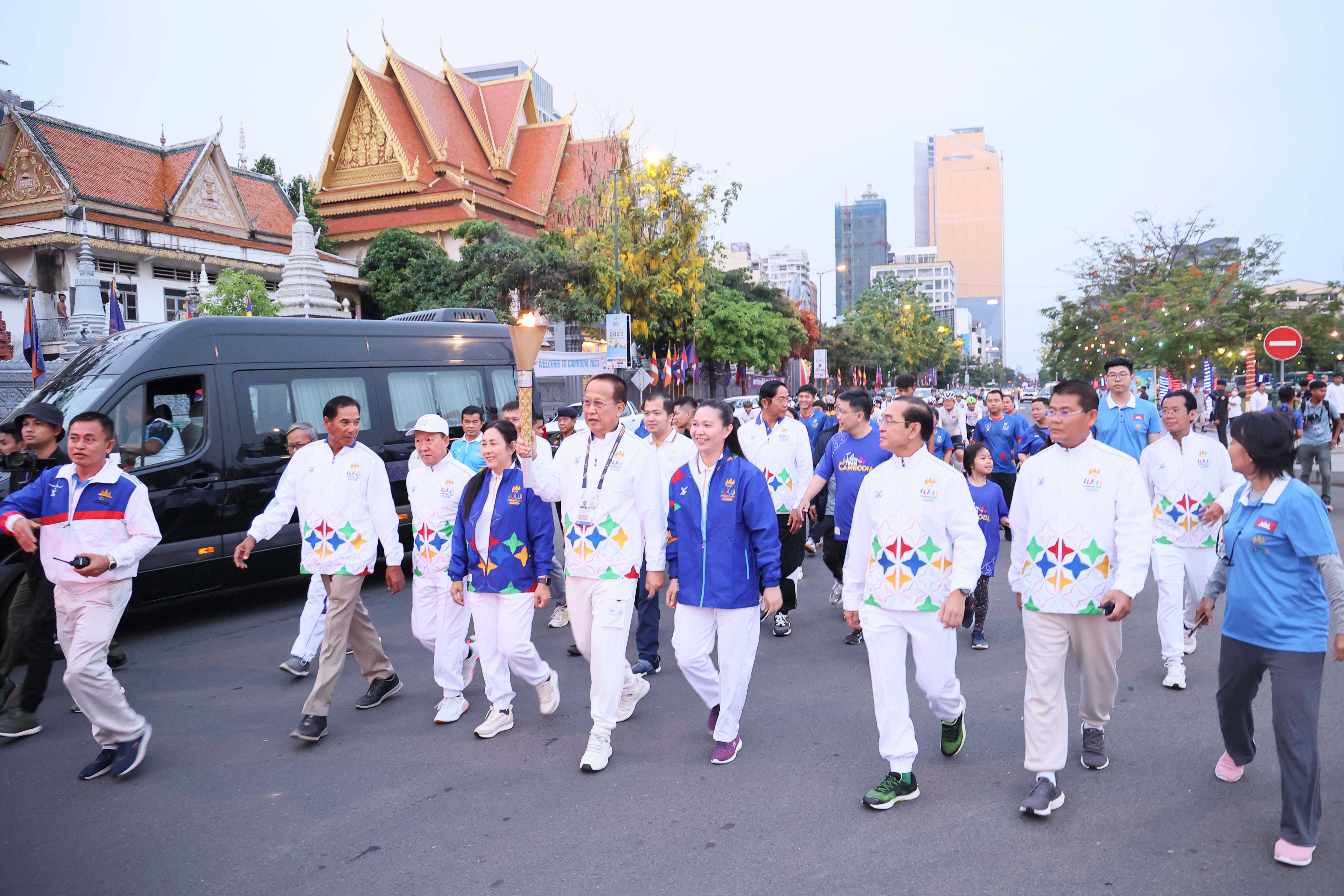 [ក្រសួងពាណិជ្ជកម្ម]