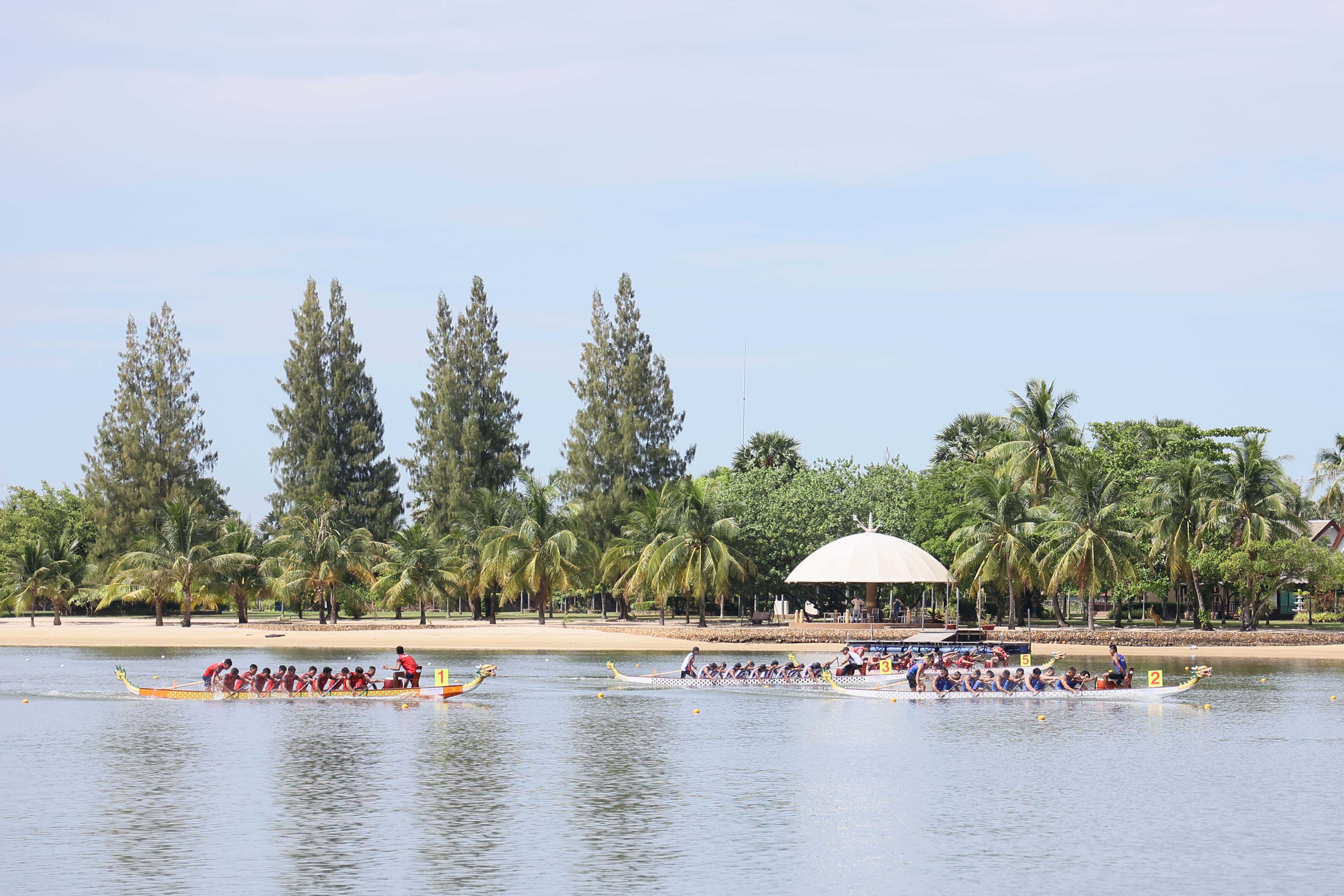 [ក្រសួងពាណិជ្ជកម្ម]